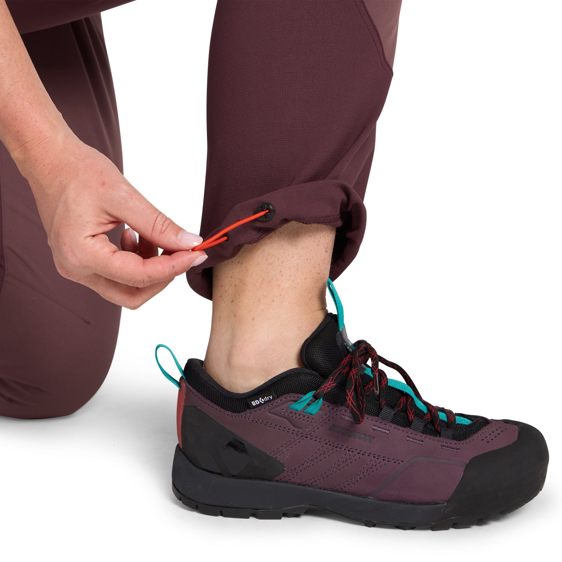Women's Pursuit Hybrid Pants | Black Diamond Exclusive