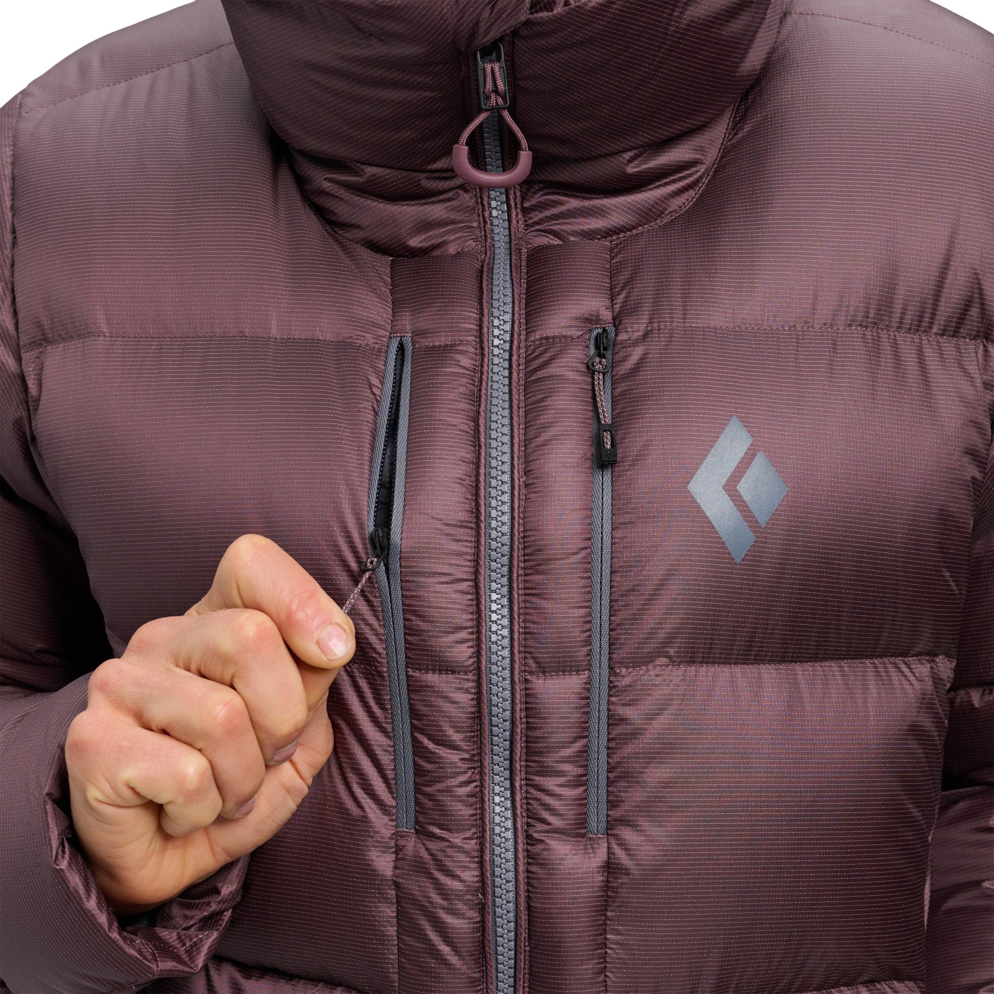 Women's Mission Down 4000 M Parka | Black Diamond Signature