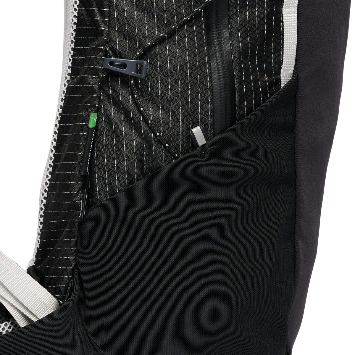 Women's Pursuit 25 Backpack | Black Diamond Everyday