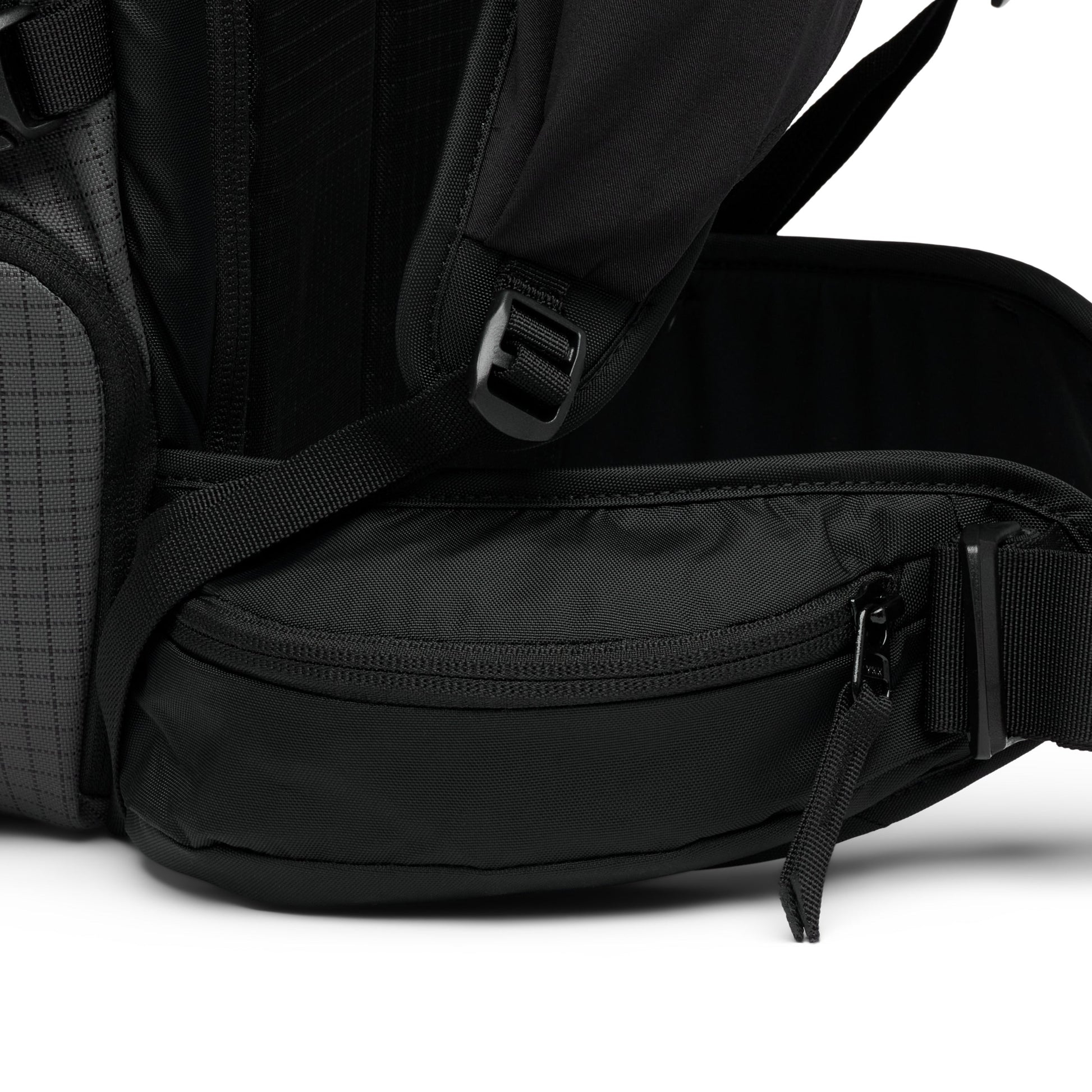 Helio 38 Backpack | Black Diamond Everyday