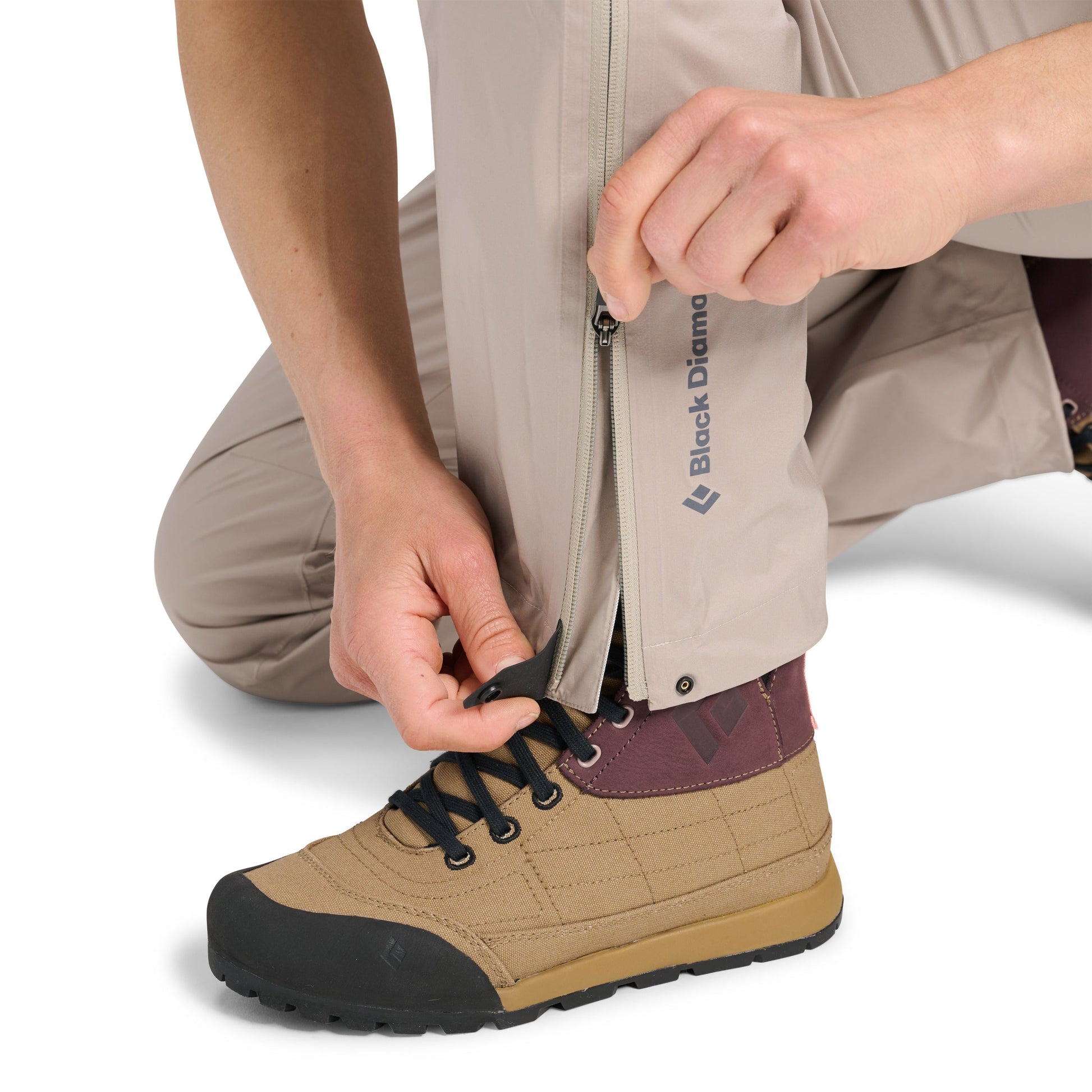 Women's Fineline Stretch Full Zip Pants - Past Season | Black Diamond Recommended
