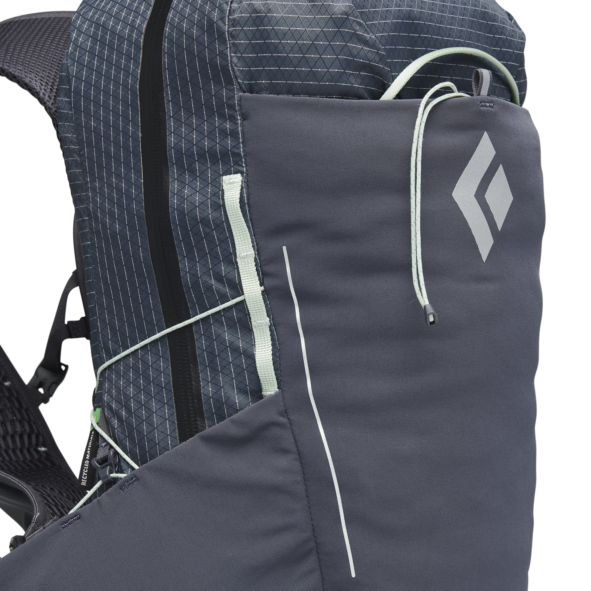 Women's Pursuit 15 Backpack - Past Season | Black Diamond Signature
