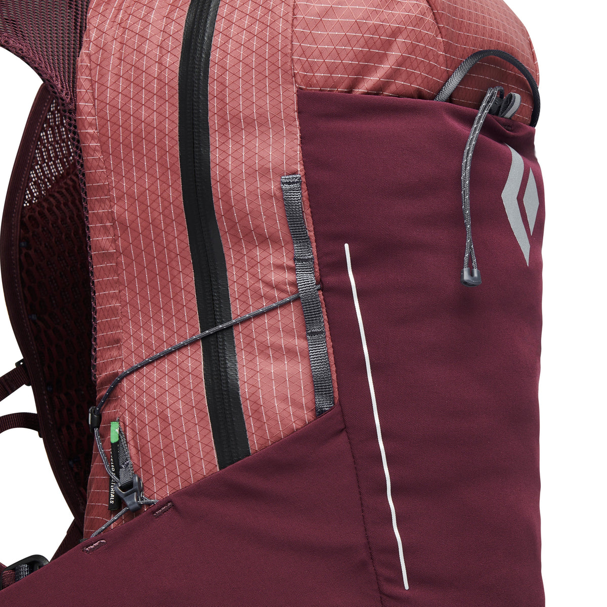Women's Pursuit 15 Backpack - Past Season | Black Diamond Signature
