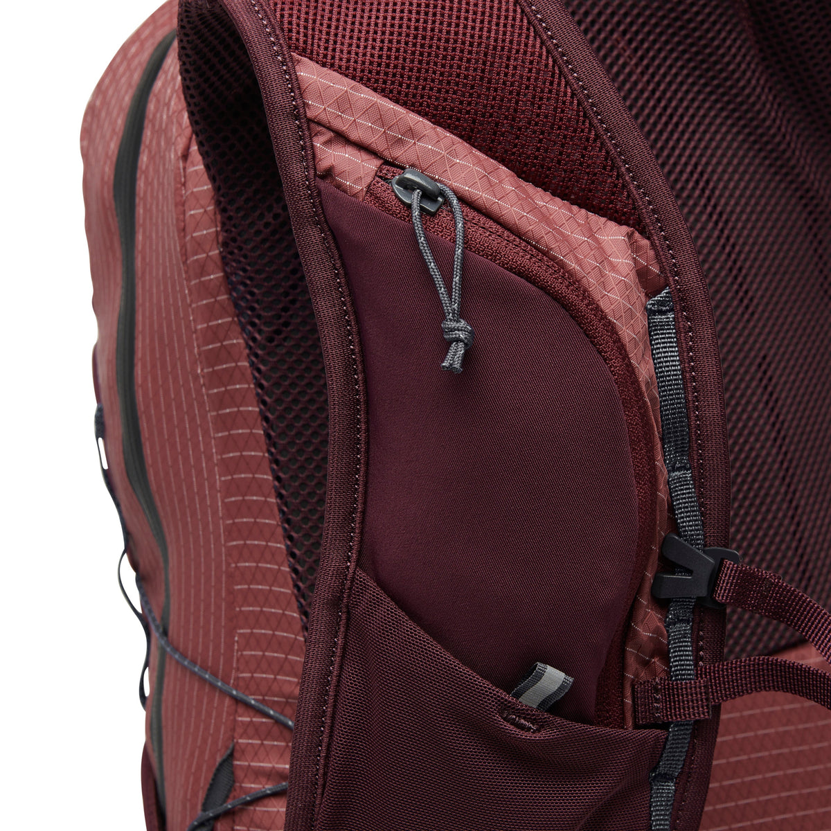 Women's Pursuit 15 Backpack - Past Season | Black Diamond Signature
