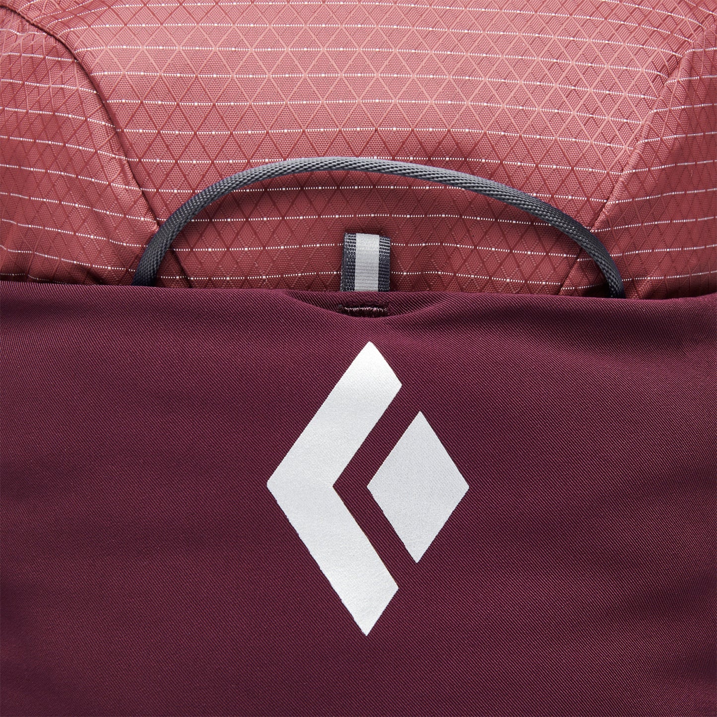 Women's Pursuit 15 Backpack - Past Season | Black Diamond Signature