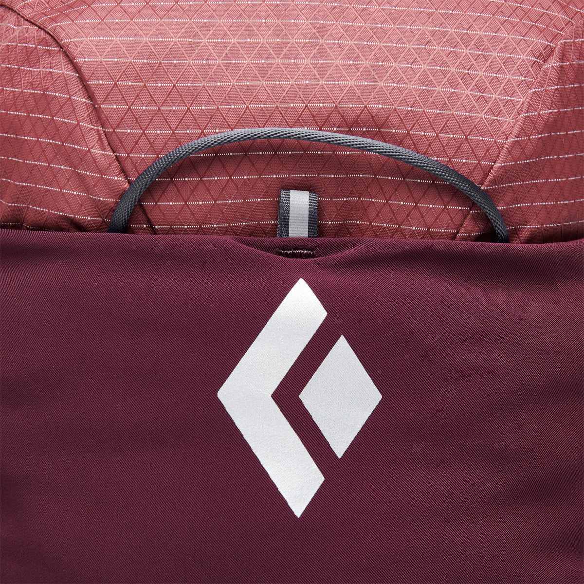 Women's Pursuit 15 Backpack - Past Season | Black Diamond Signature