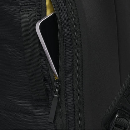Street Creek 30 RT Backpack | Black Diamond Signature