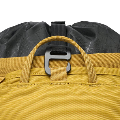 Street Creek 24 Backpack - Past Season | Black Diamond Classic