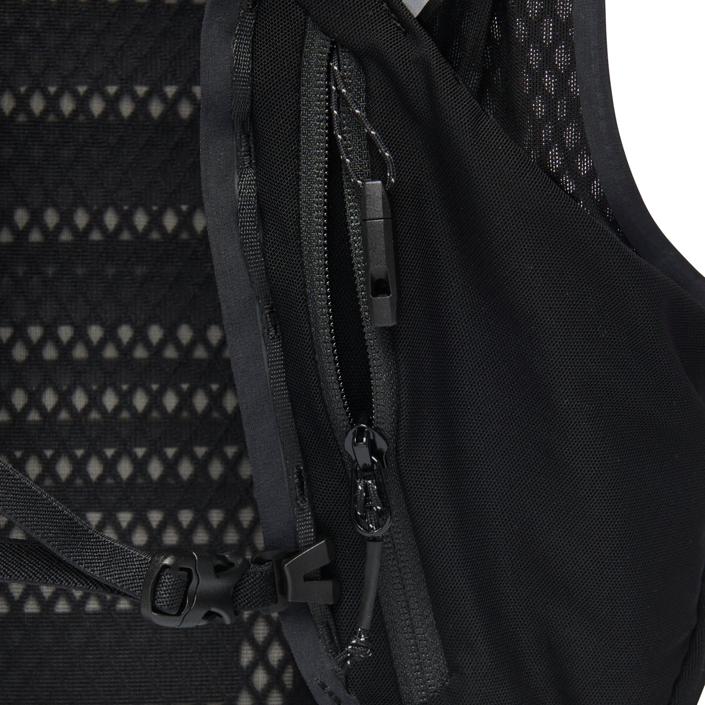 Women's Distance 15 Backpack - Past Season | Black Diamond Exclusive